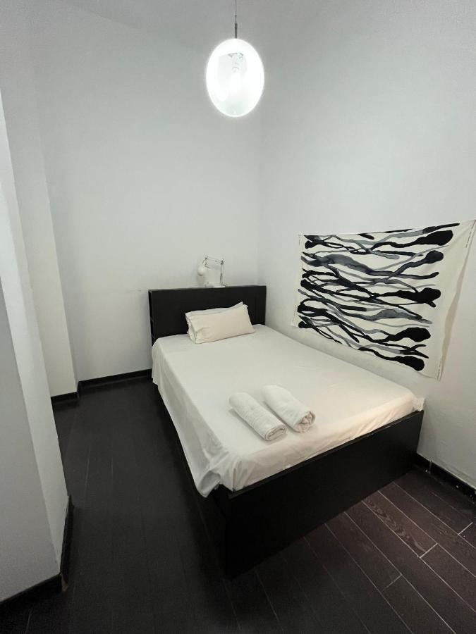 Carretas Duplex Exterior Izquierda Lejlighed Madrid Eksteriør billede