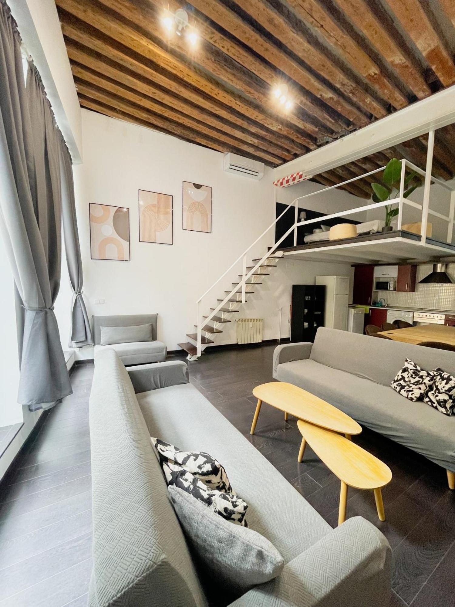 Carretas Duplex Exterior Izquierda Lejlighed Madrid Eksteriør billede
